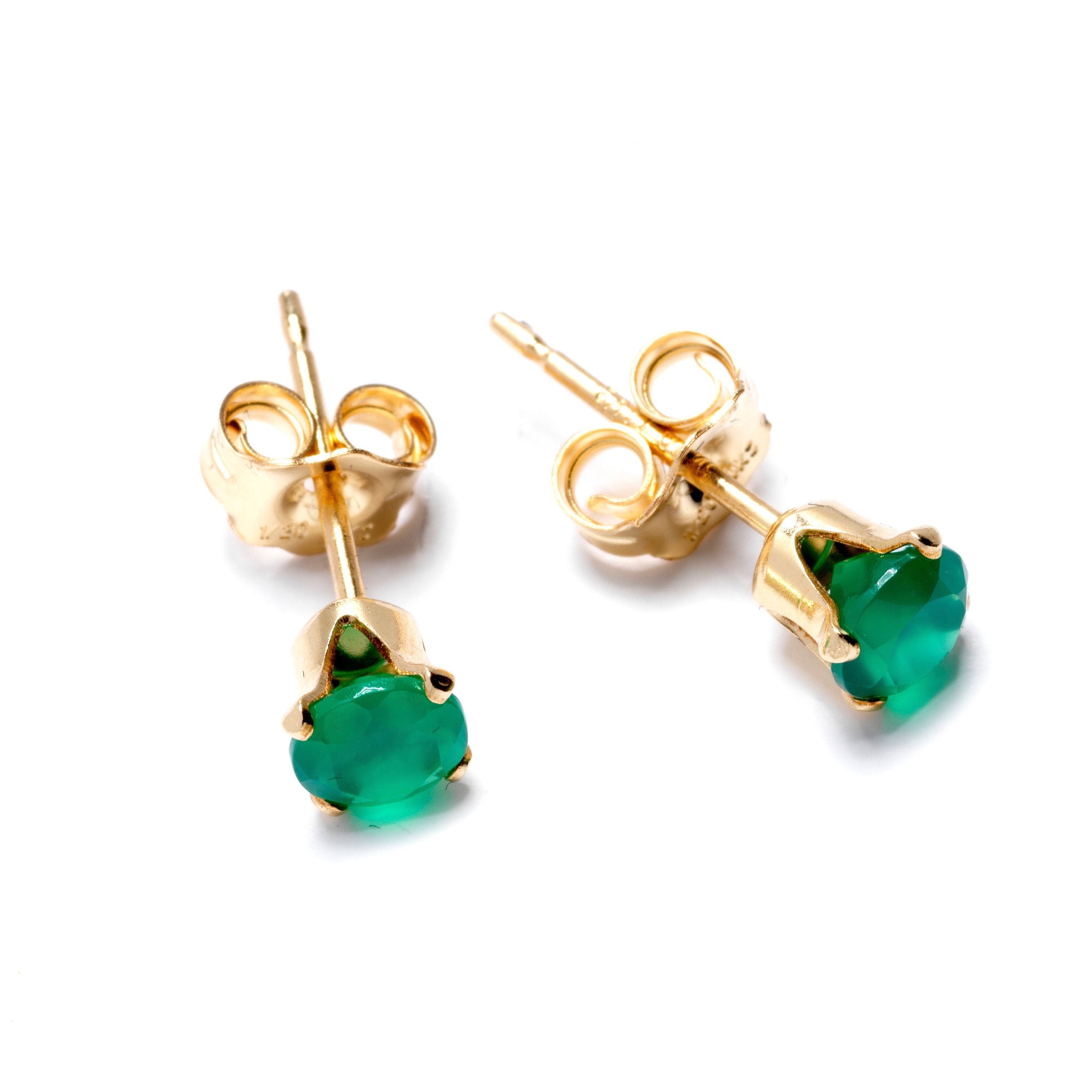 Gold filled green onyx stud earrings with 4mm gemstones.