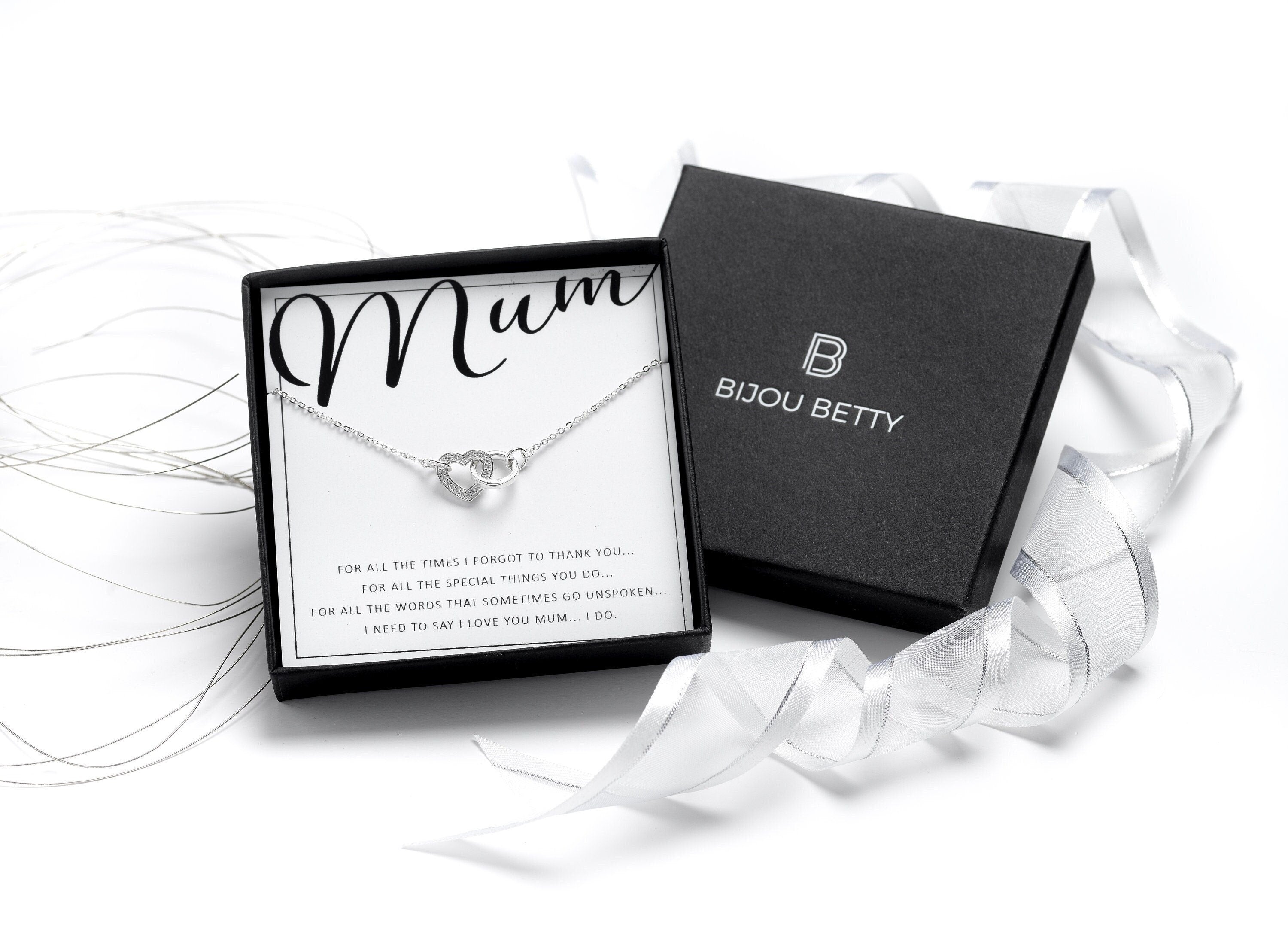 Sterling silver mum heart necklace in Bijou Betty gift box and bag.