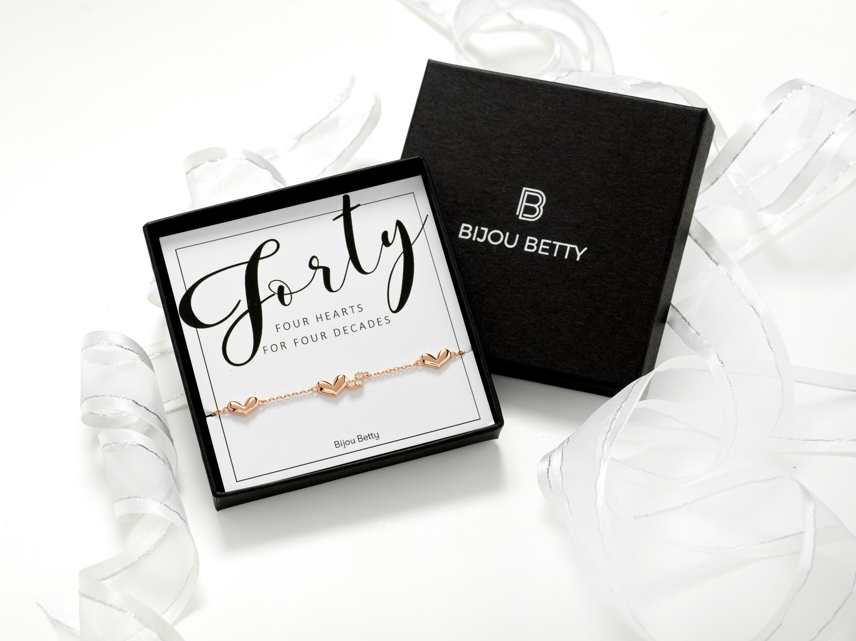Rose gold heart bracelet in Bijou Betty gift box with card Forty - FOUR HEARTS FOR FOUR DECADES.