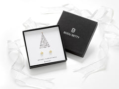 Sterling silver 6.5mm star earrings in Bijou Betty box with Merry Christmas card, ideal for daughters.