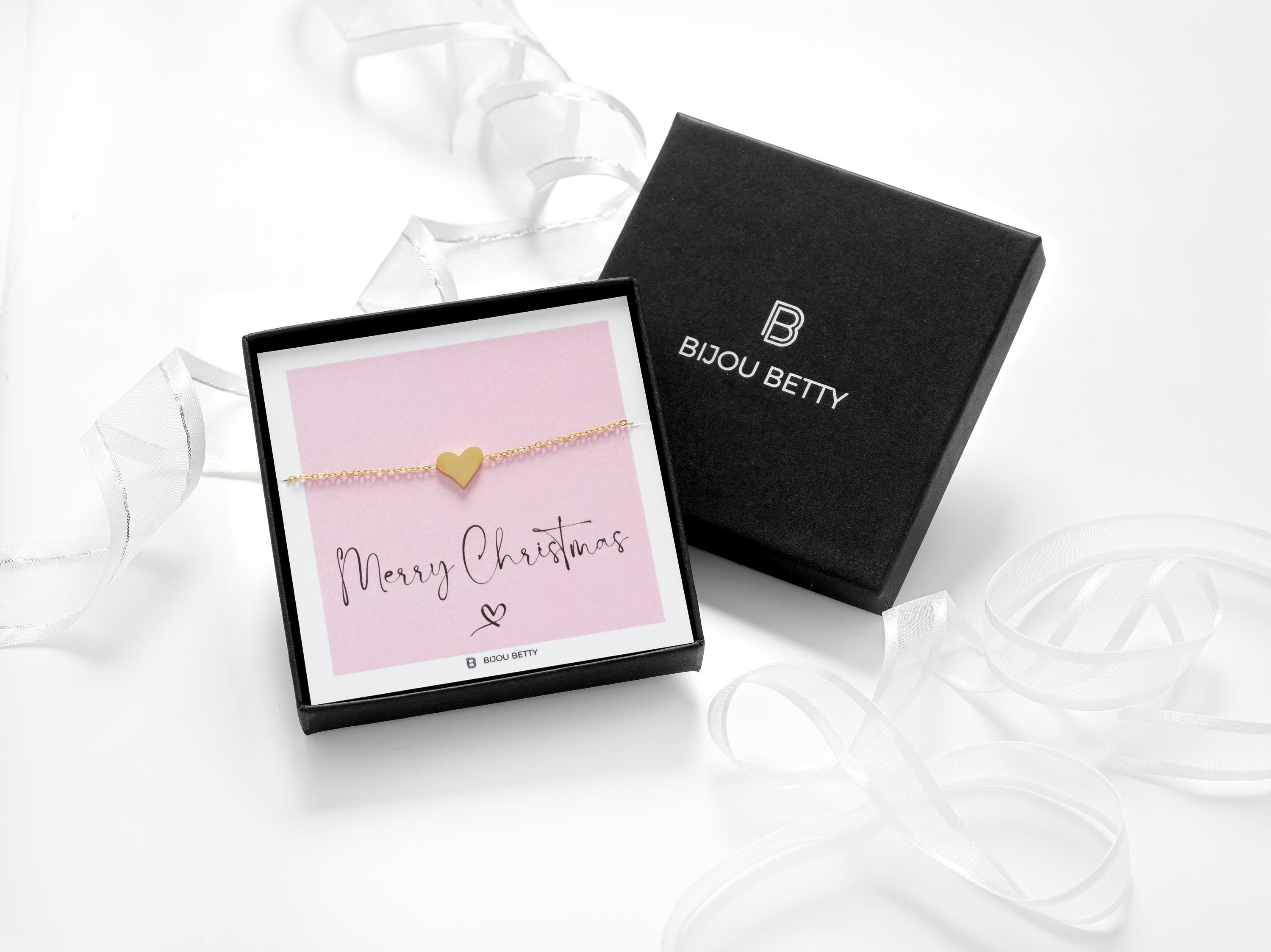 18k gold-plated 10mm heart bracelet in Bijou Betty box with Merry Christmas card, ideal for daughters.