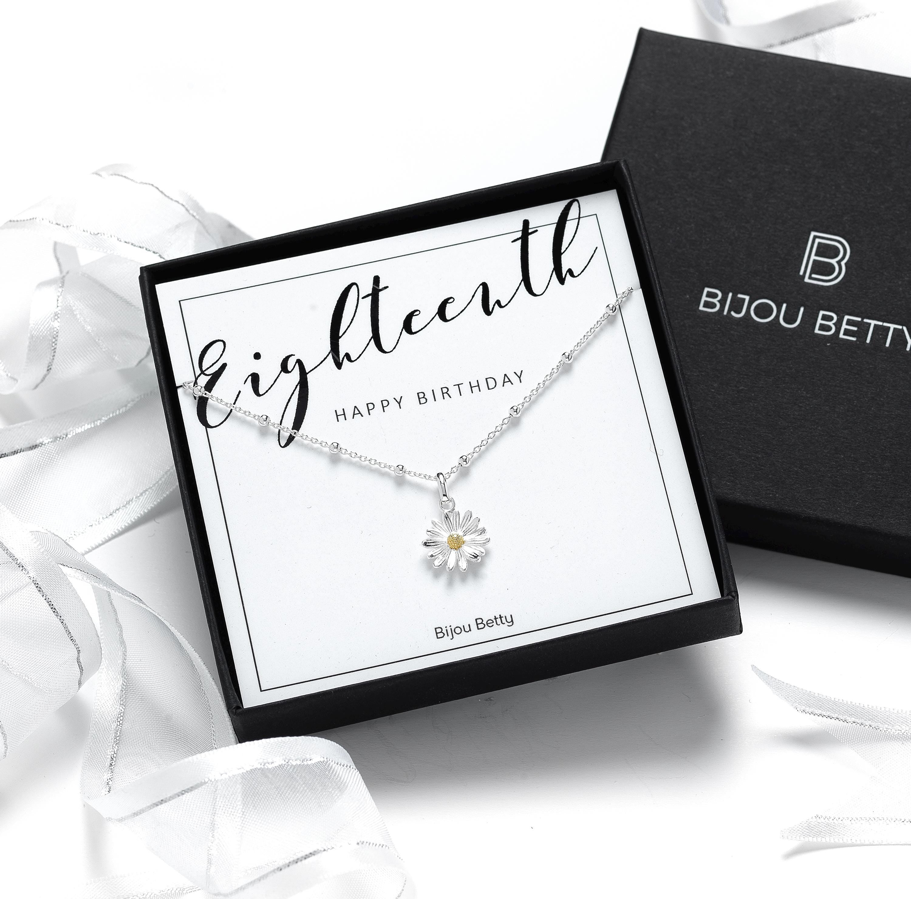 Sterling silver 18th birthday daisy necklace with 12mm pendant.