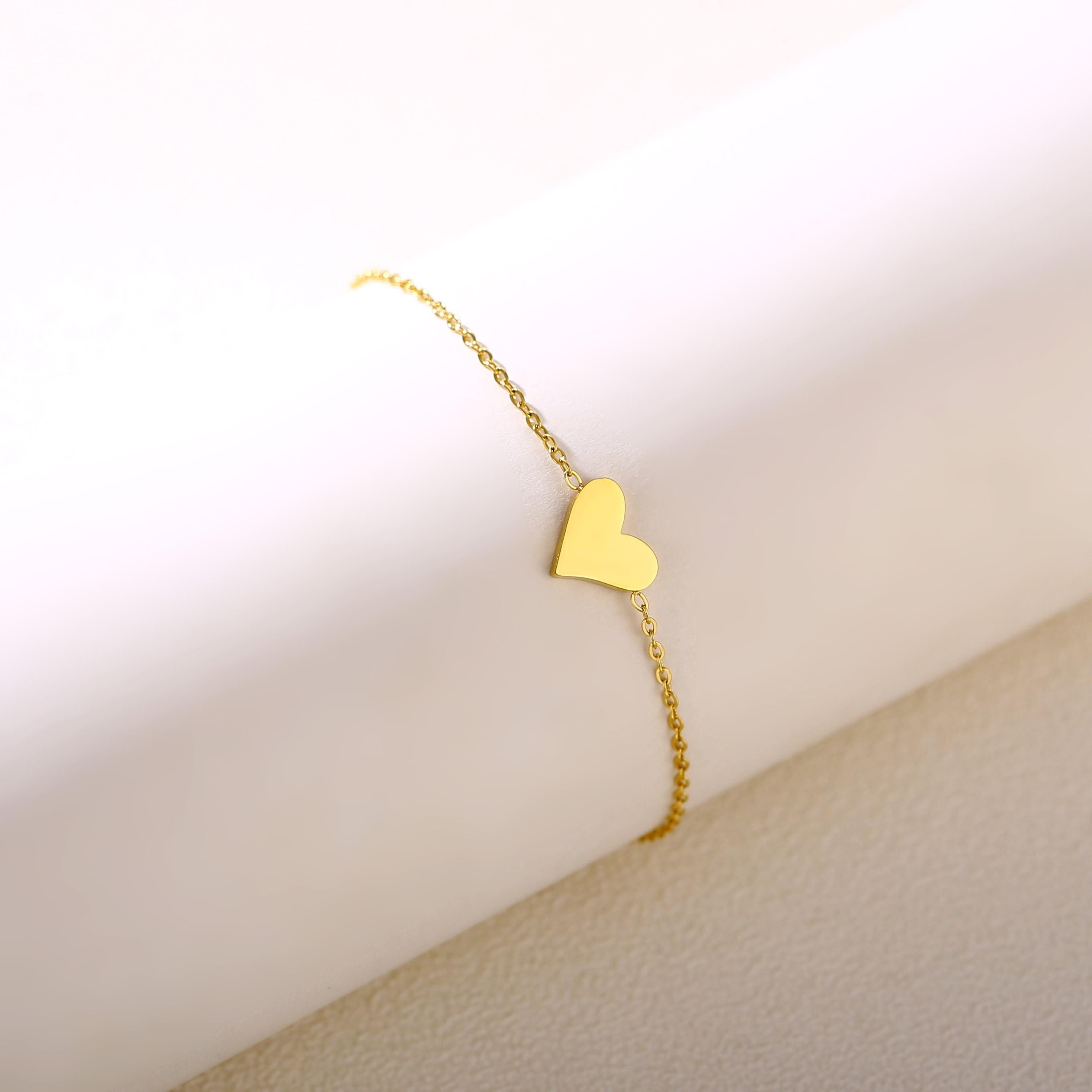 Christmas Gold-Plated Heart Bracelet – Secret Santa Gift