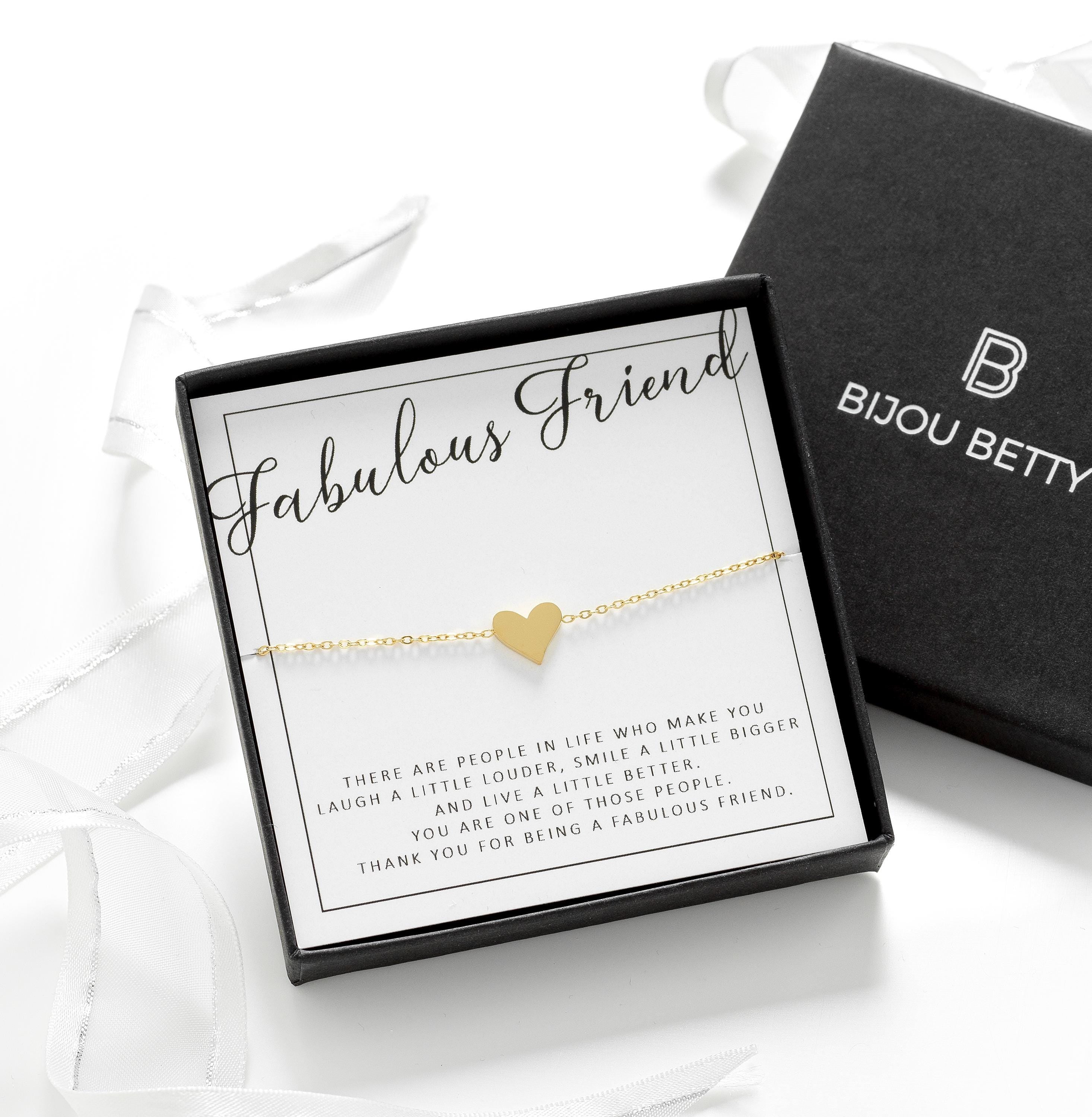 Bijou Betty friend bracelet with tissue, card, customised tag, and gift bag, great for special moments.