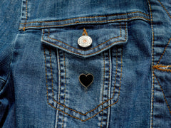 Bijou Betty black heart pin with optional gift box and customised tag, great for partners